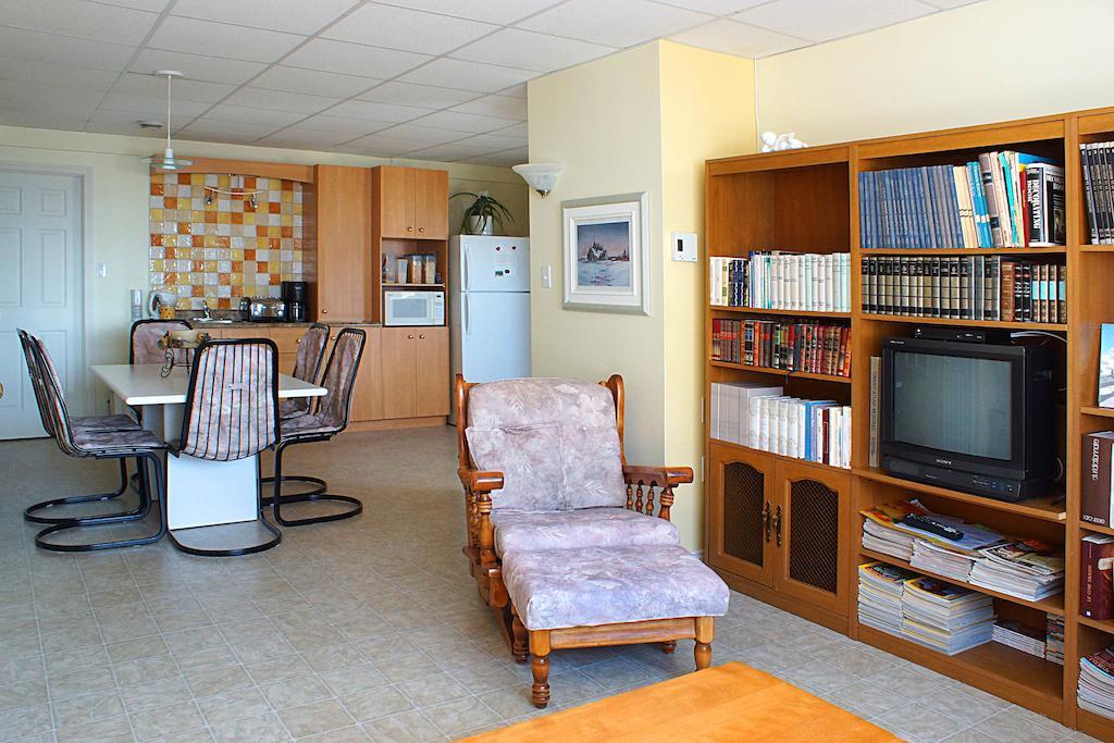 Gite Parfum De Mer Bed And Breakfast Pabos Exterior foto