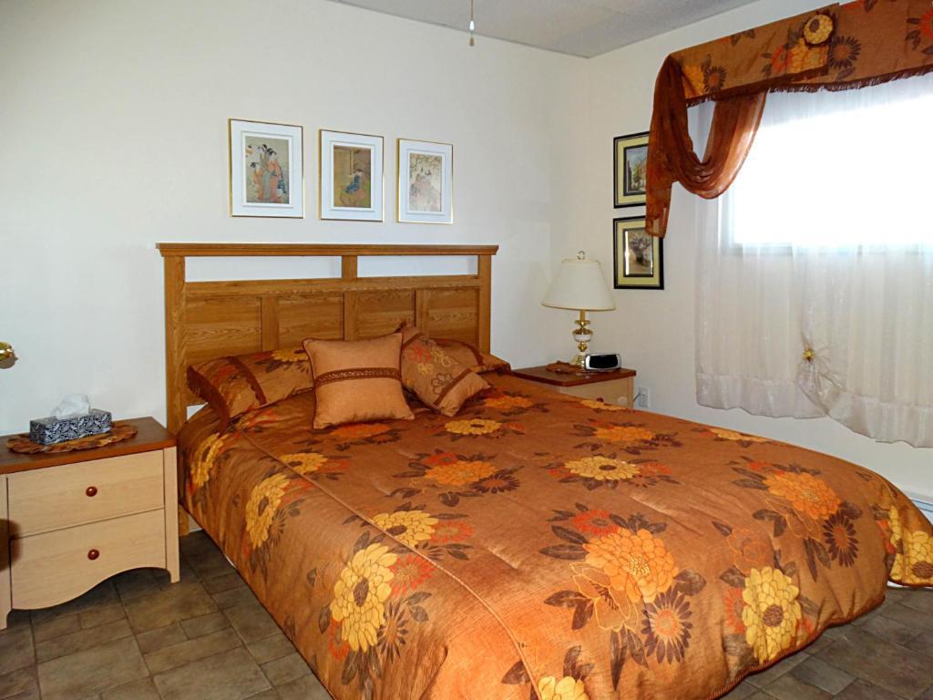 Gite Parfum De Mer Bed And Breakfast Pabos Exterior foto
